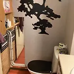 L'hospitalite Ним